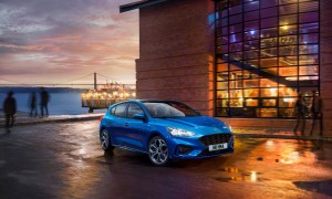 FORD_2018_FOCUS_ST-LINE__17