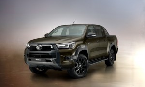 HILUX_EL_3_4_Front