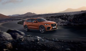 Jag_F-PACE_SVR_21MY_35_Foto 3