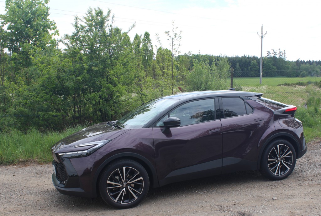 Toyota CHR (8)