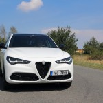 Alfa Romeo Stelvio (1)